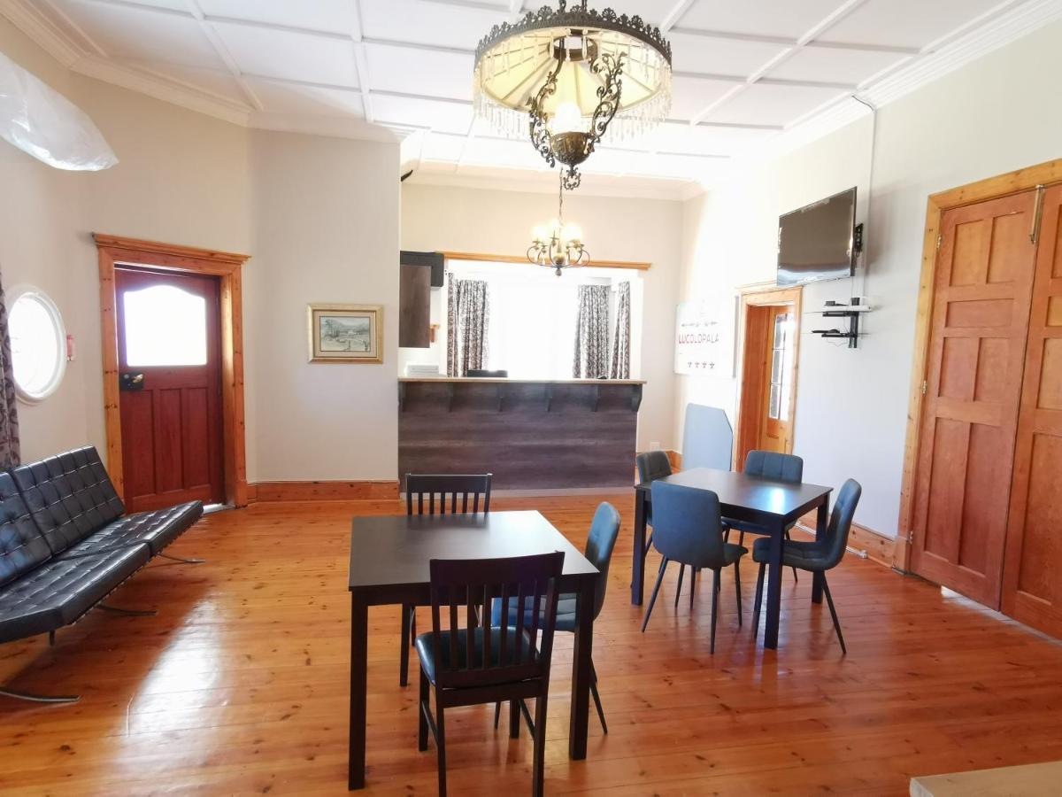 Lucolo Palace B&B Aliwal North Ngoại thất bức ảnh