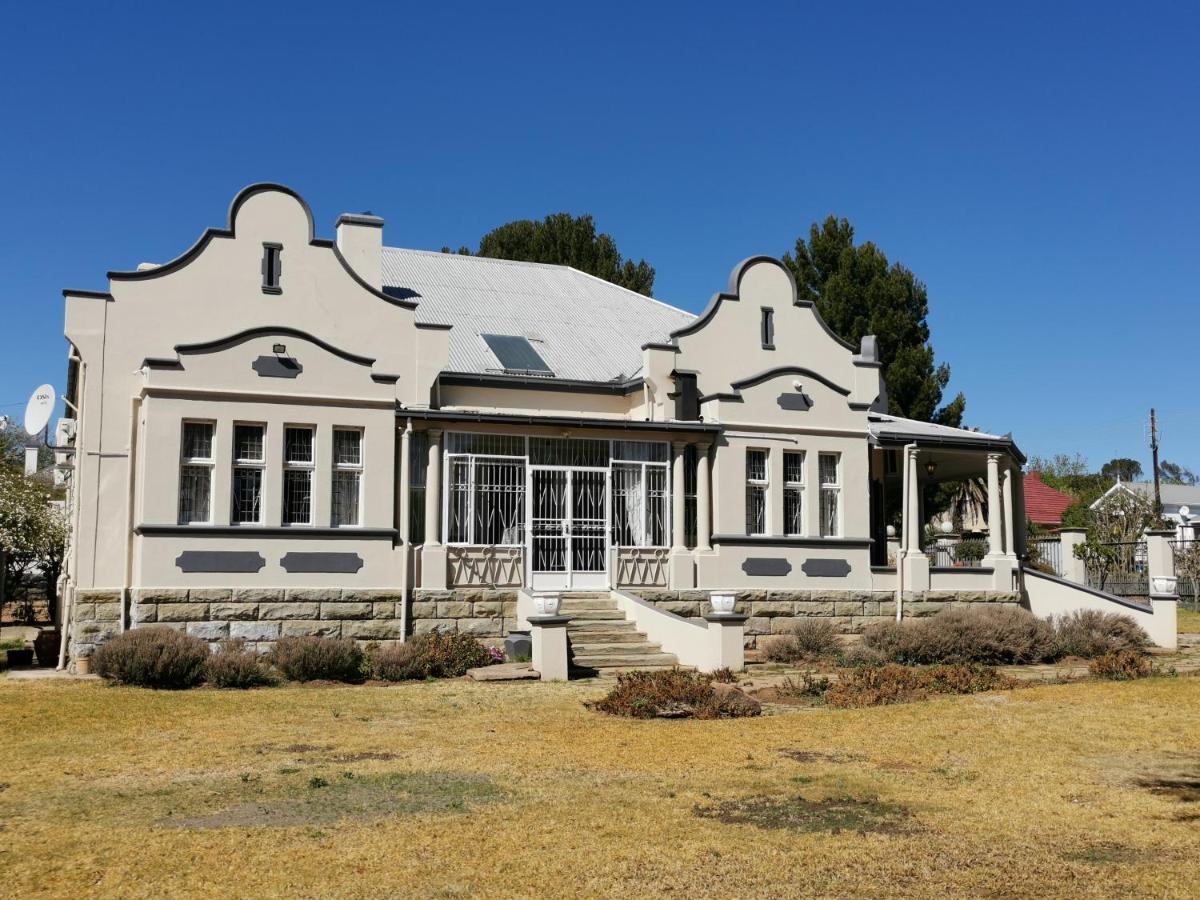 Lucolo Palace B&B Aliwal North Ngoại thất bức ảnh