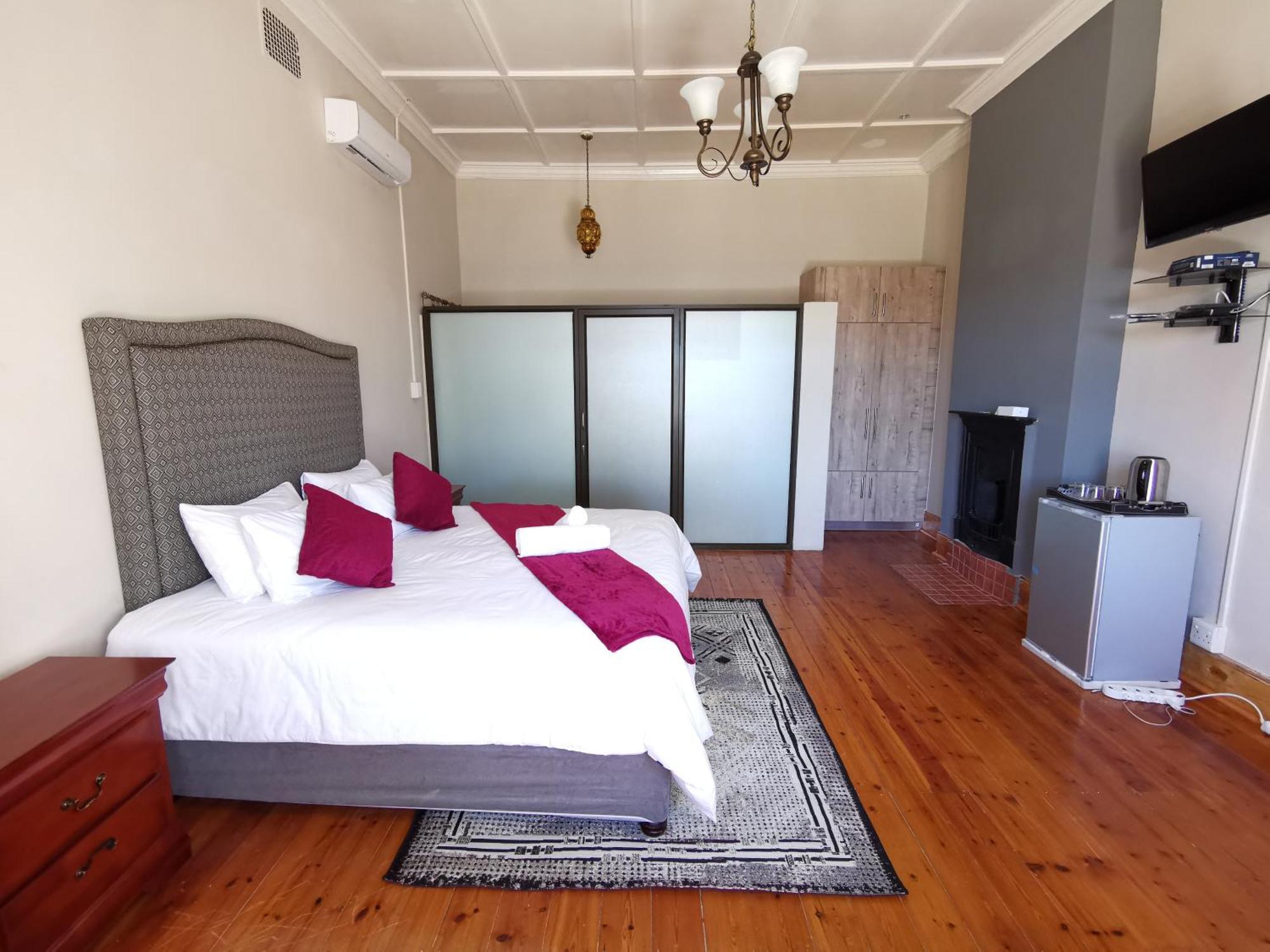 Lucolo Palace B&B Aliwal North Ngoại thất bức ảnh